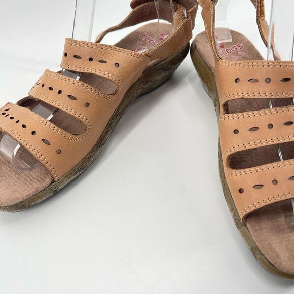 Klogs Womens Strappy Sandals Leather Low Heels Wedge Brown Size 7M - Picture 8 of 13